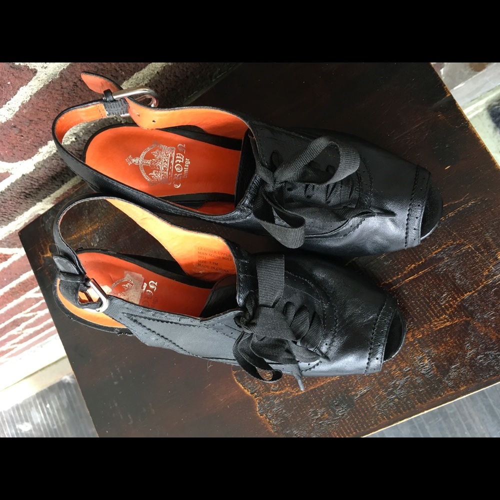 Crown Vintage